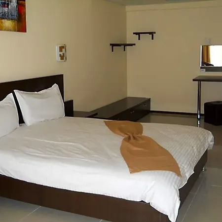 Fortuna Hotel